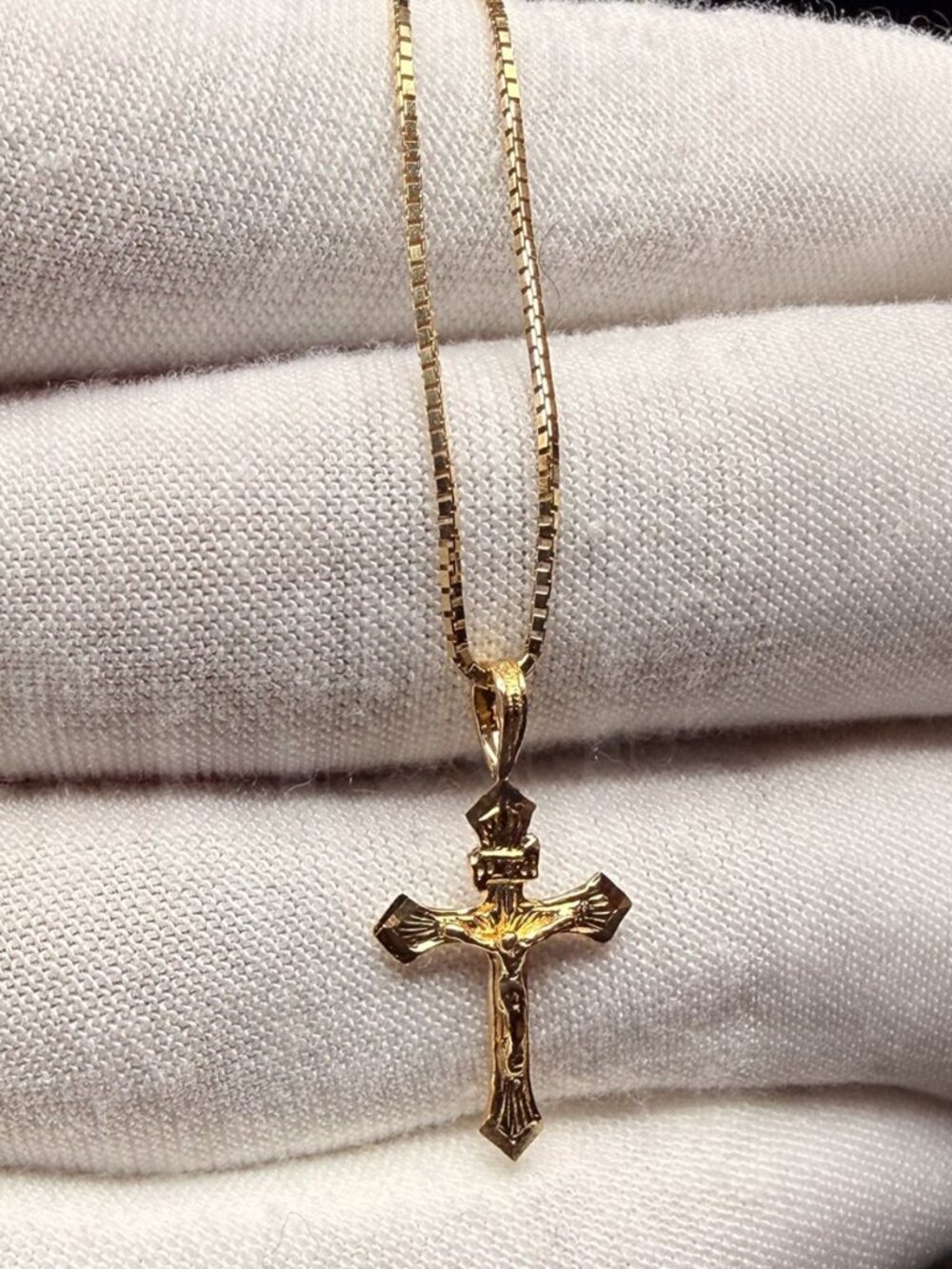 14K Yellow Gold Fancy Tiny Crucufix Pendant With 0.8mm Box Chain - 18 inch
